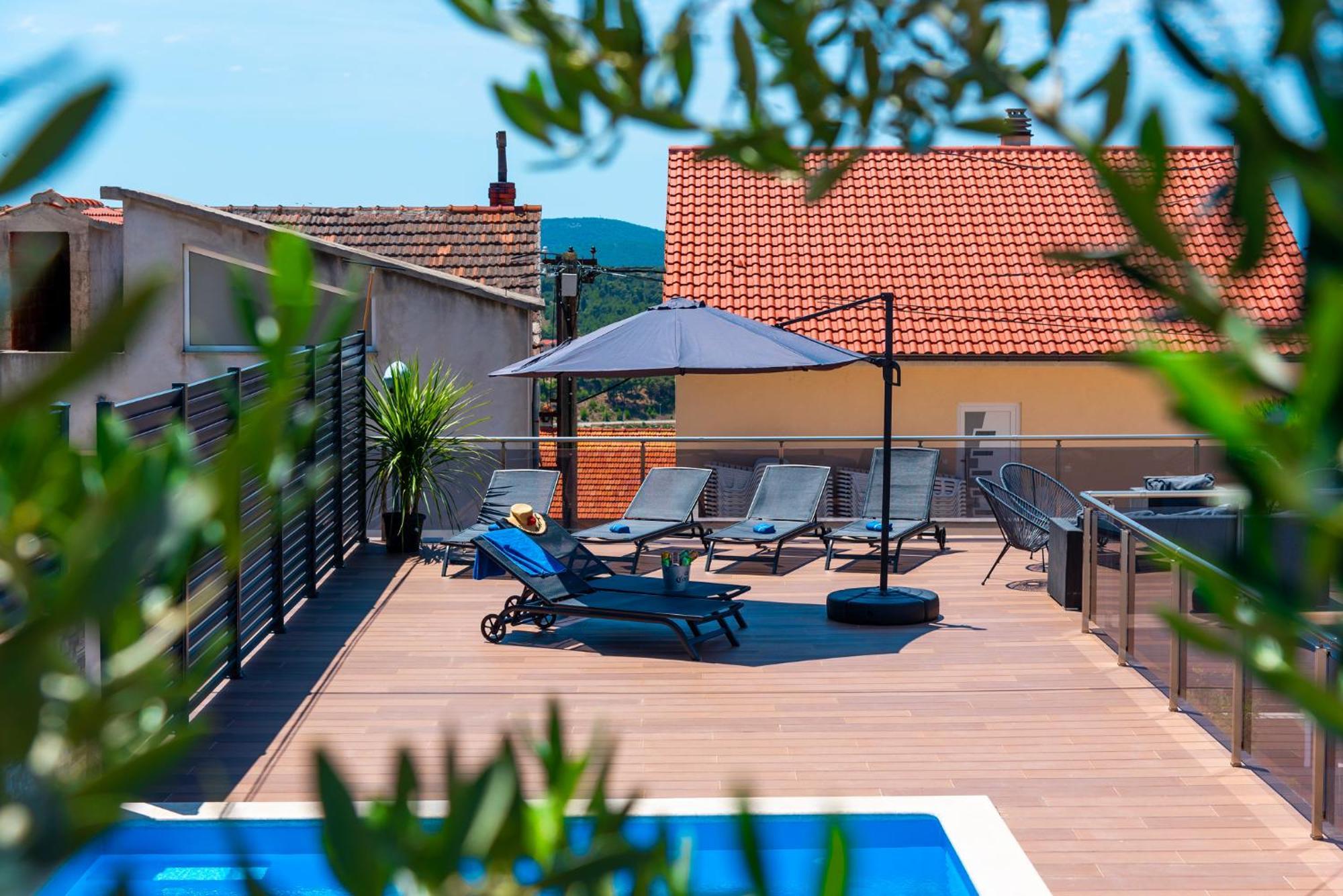 Pool Me Up! Lägenhet Šibenik Exteriör bild