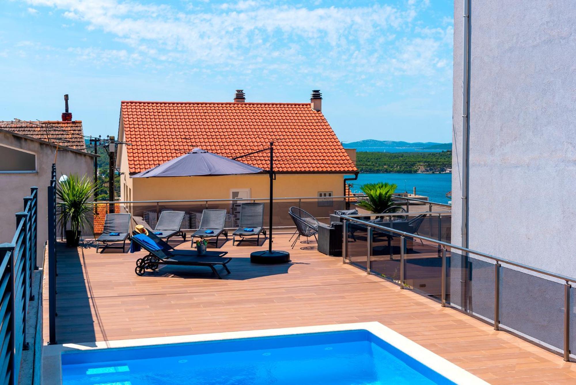 Pool Me Up! Lägenhet Šibenik Exteriör bild